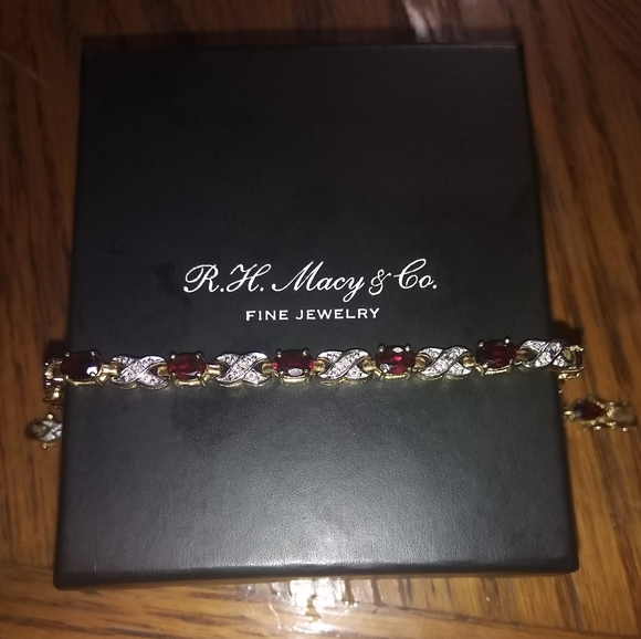 Bracelet - Picture 2 of 2